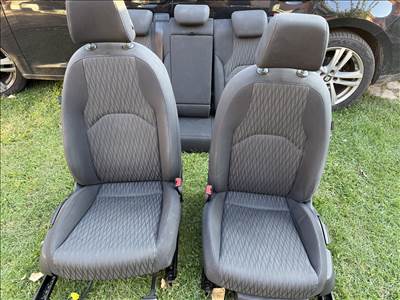 Seat León III ülés 