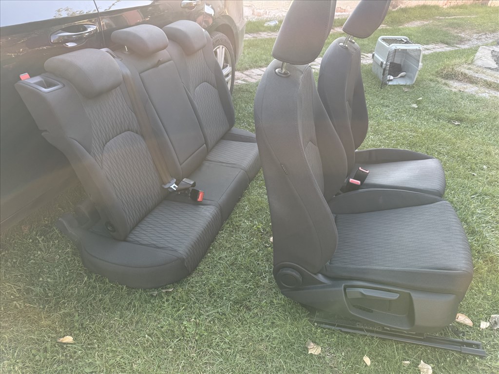 Seat León III ülés  3. kép