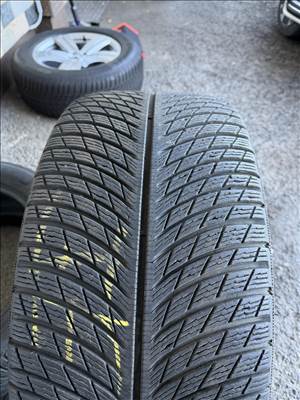  285/45 R20 használt Michelin Alpin 5 SUV téli gumi