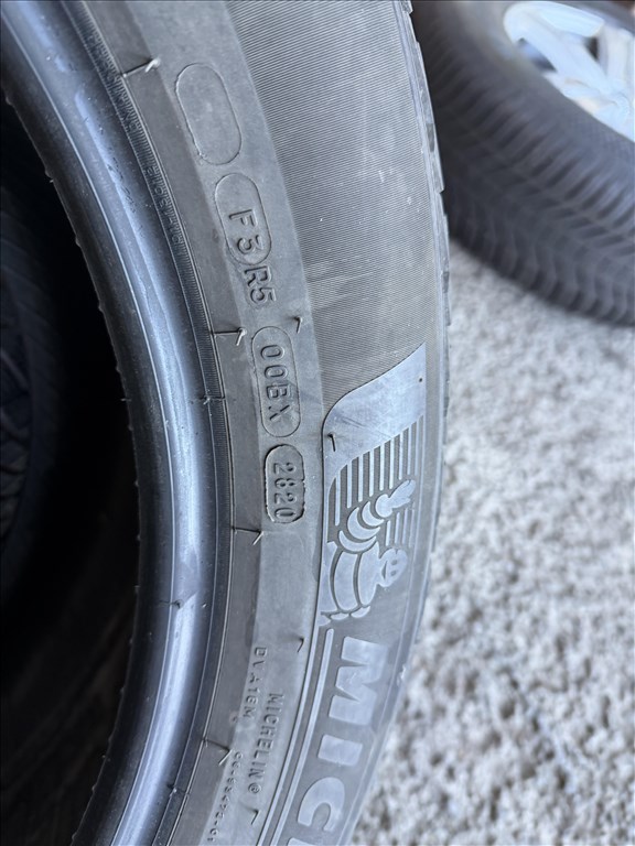  285/45 R20 használt Michelin Alpin 5 SUV téli gumi 4. kép