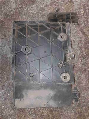 Renault Megane II Akkumulátor Tartó