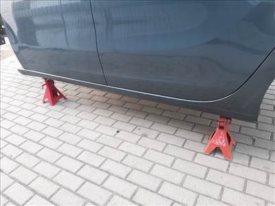 Citroen C4 grand picasso bal küszöb