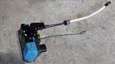 Volvo V70 Jobb Első Ajtó Zárszerkezet  Központizár Motor 8 650 546