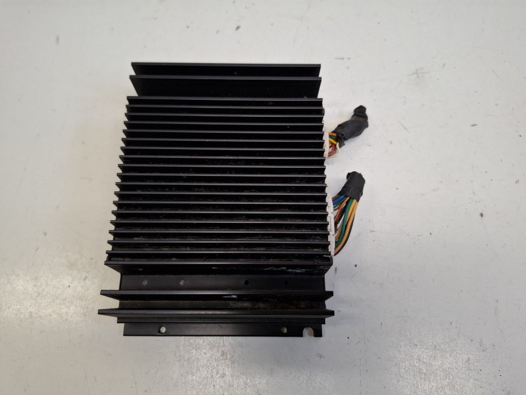 Hyundai I 40  erõsítõ 963703Z101 1. kép