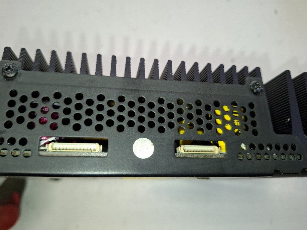 Hyundai I 40  erõsítõ 963703Z101 3. kép