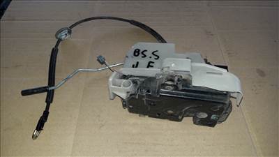 Volkswagen Passat B5 01-05 Jobb Első Ajtó Zárszerkezet + Központizár Motor