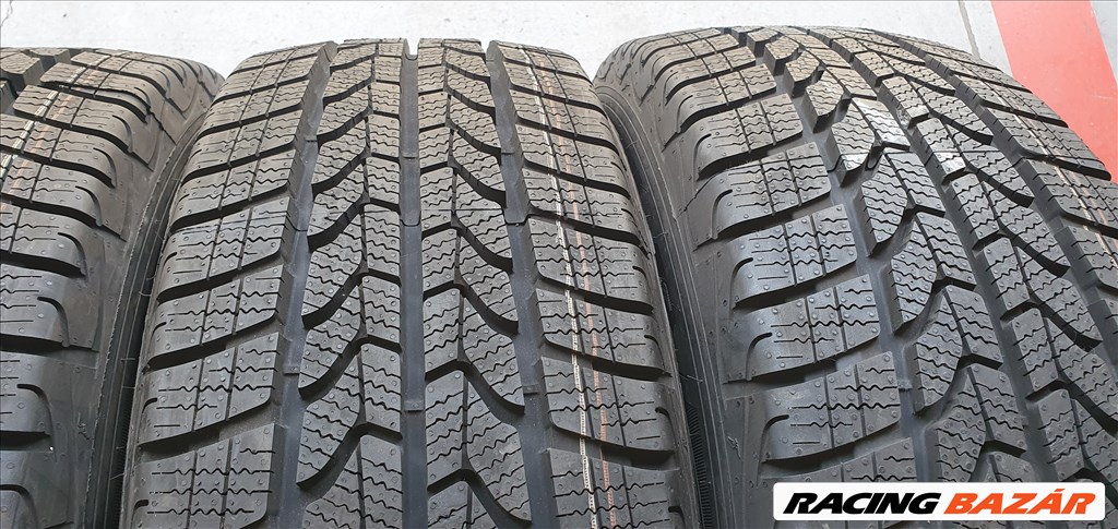 ÚJ Goodyear UltraGrip Cargo 235/65 R16 C" téli gumi 4db   /T193. 4. kép