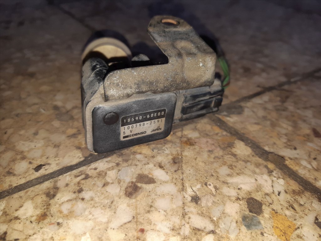 Suzuki Swift II 92-03 Map Szenzor 18590-60E00 1. kép