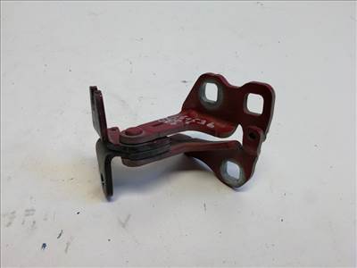 Tesla Model 3 jobb első alsó ajtó zsanér