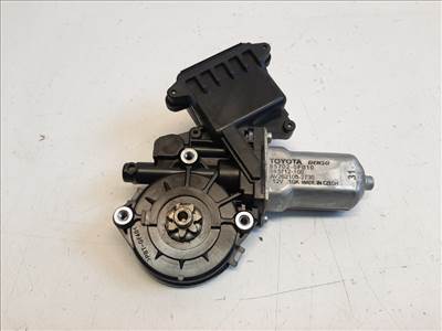 Toyota Yaris (XP90) bal első ablakemelő motor 857020F010 983712100