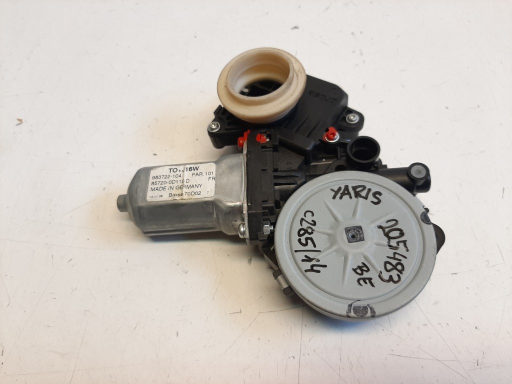 Toyota Yaris (XP90) bal elsõ ablakemelõ motor 857020F010 983712100 2. kép
