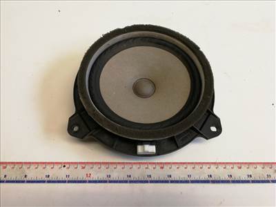 Toyota Yaris (XP90) jobb első hangszóró 861600D180