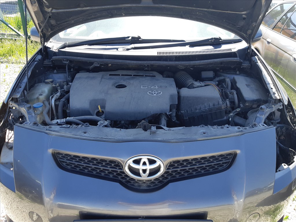 Toyota Auris (E150), Toyota Avensis (T250), Toyota Corolla (E140/150) 1AD-FTV motor egyben 1ad5304164 3. kép