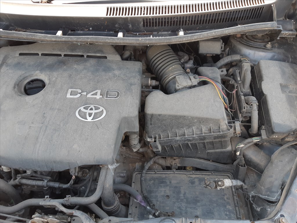 Toyota Auris (E150), Toyota Avensis (T250), Toyota Corolla (E140/150) 1AD-FTV motor egyben 1ad5304164 5. kép