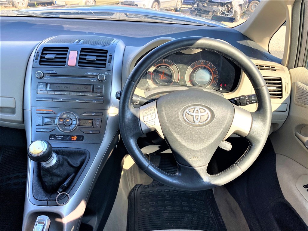 Toyota Auris (E150), Toyota Avensis (T250), Toyota Corolla (E140/150) 1AD-FTV motor egyben 1ad5304164 6. kép