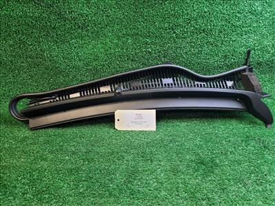 SUZUKI SX4 S-Cross II Levélrács 7233161M1 7233061m10