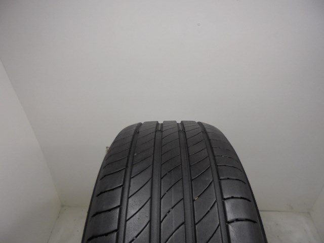 Michelin Primacy 4 205/55 R17  1. kép