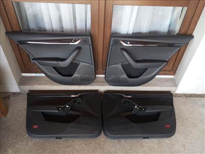 Skoda Octavia 3 facelift kombi ajtókárpit szett