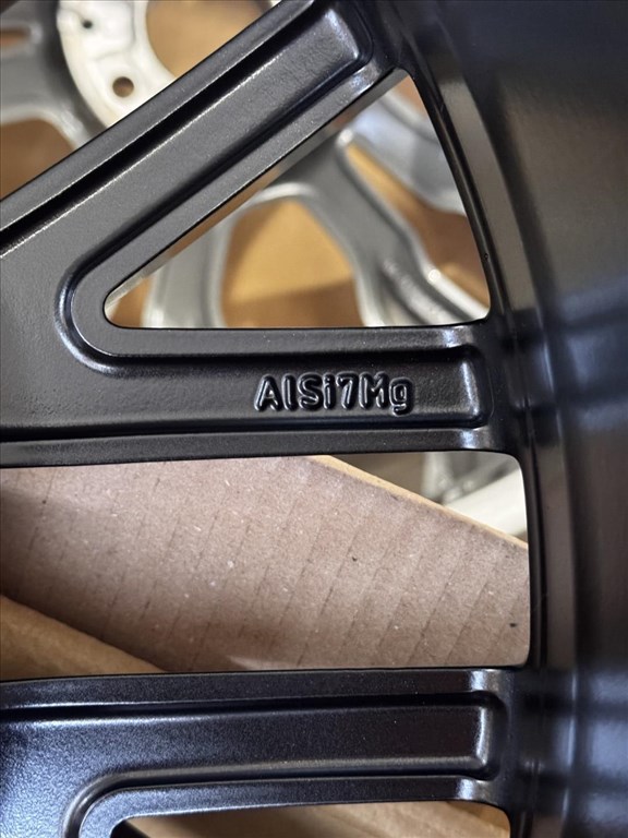 R20 Original Mercedes 9J ET34 - A2234013800 / A223 401 3800 1db felni alufelni 4. kép