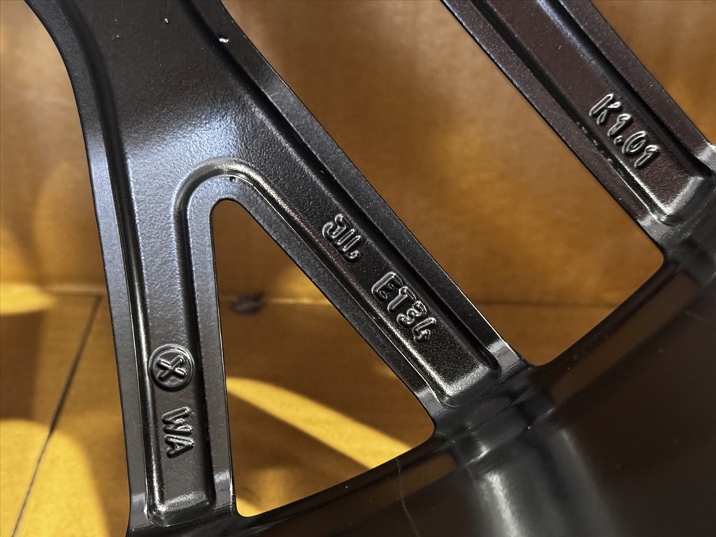 R20 Original Mercedes 9J ET34 - A2234013800 / A223 401 3800 1db felni alufelni 8. kép