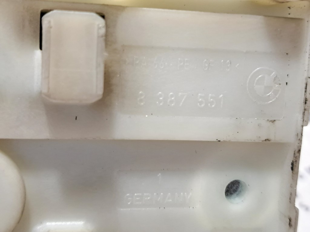 BMW E46 kis biztosítéktábla pozitív kábel biztosíték doboz 4. kép