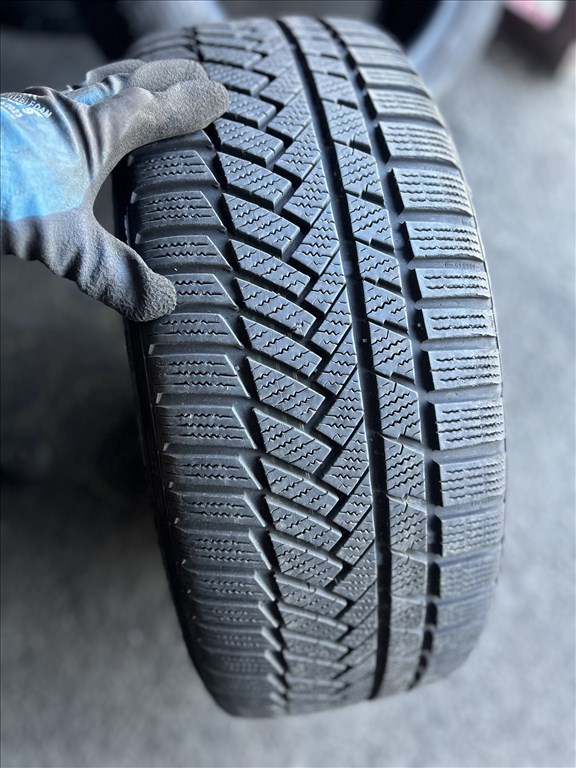  5x112 GYARI SKODA 19" újszerű 225/35 újszerű Continental téli VW,SEAT,AUDI A3 3. kép