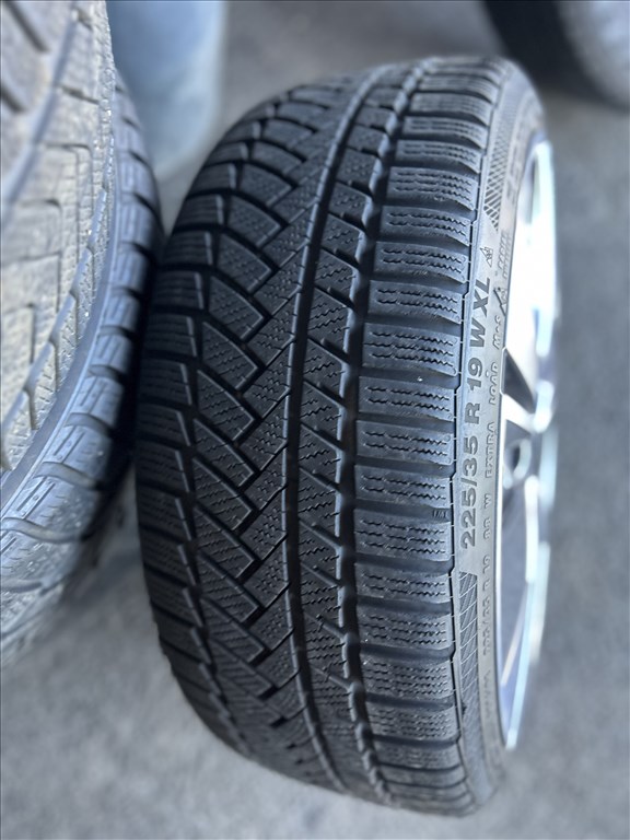  5x112 GYARI SKODA 19" újszerű 225/35 újszerű Continental téli VW,SEAT,AUDI A3 4. kép
