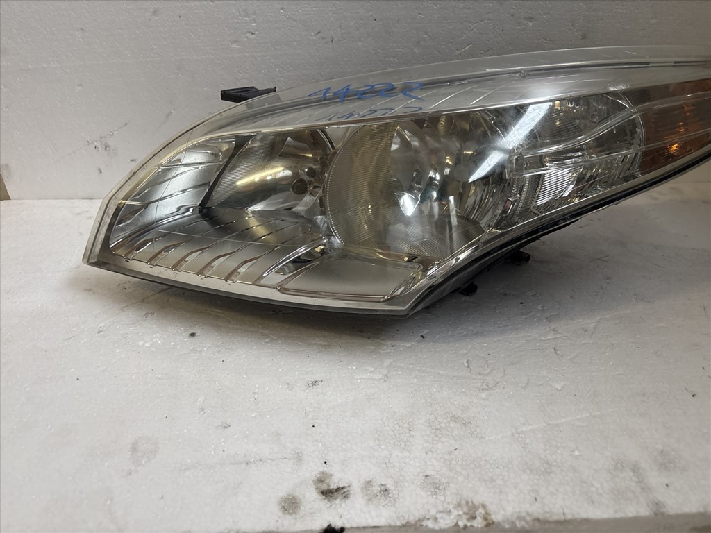 14222 Renault Megane III. 2008-2016 Bal első Lámpa Fényszóró   a képen látható sérüléssel 260600017R 3. kép
