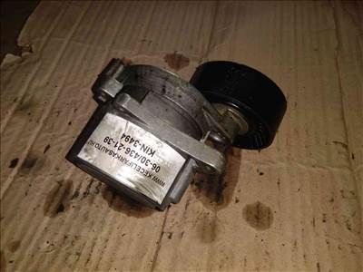 Mercedes Vito Hosszbordás Szíj Feszítő