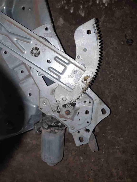 Renault Megane II Bal Elsõ Ablakemelõ Szerkezet Elektromos 2617 0655 2. kép