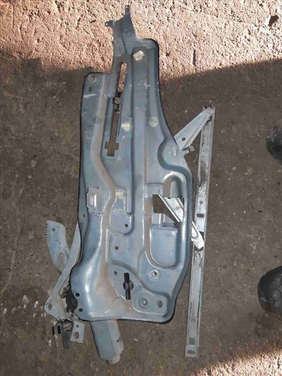 Renault Megane II Bal Elsõ Ablakemelõ Szerkezet Elektromos 2617 0655 3. kép