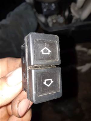 Citroen Xsara Picasso Ablakemelő Kapcsoló