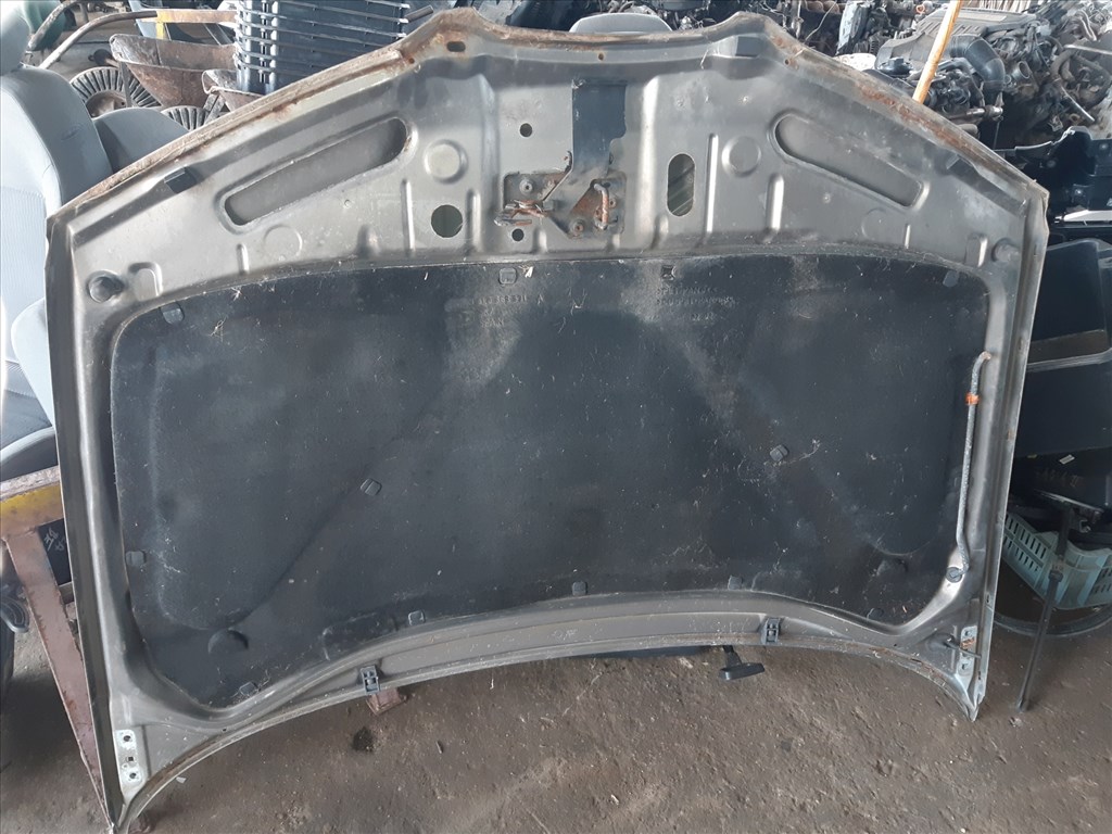 Seat Ibiza 02-08 Motorháztető 4. kép