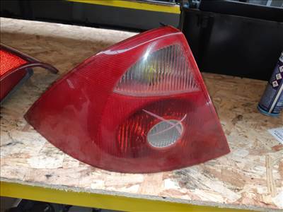 Ford Mondeo III Bal Hátsó Lámpa 1S713405A