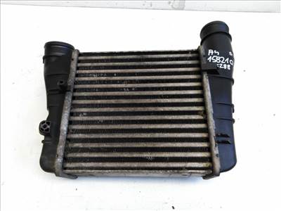 Audi A4 (8E B7) bal intercoolerhûtő 8E0145805AA