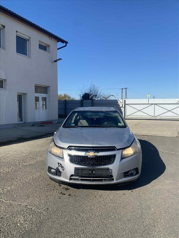 Chevrolet Cruze bontás Z20S1 motor, manuális váltó,sedan 1. kép