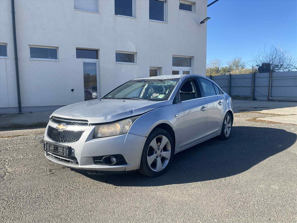 Chevrolet Cruze bontás Z20S1 motor, manuális váltó,sedan 4. kép