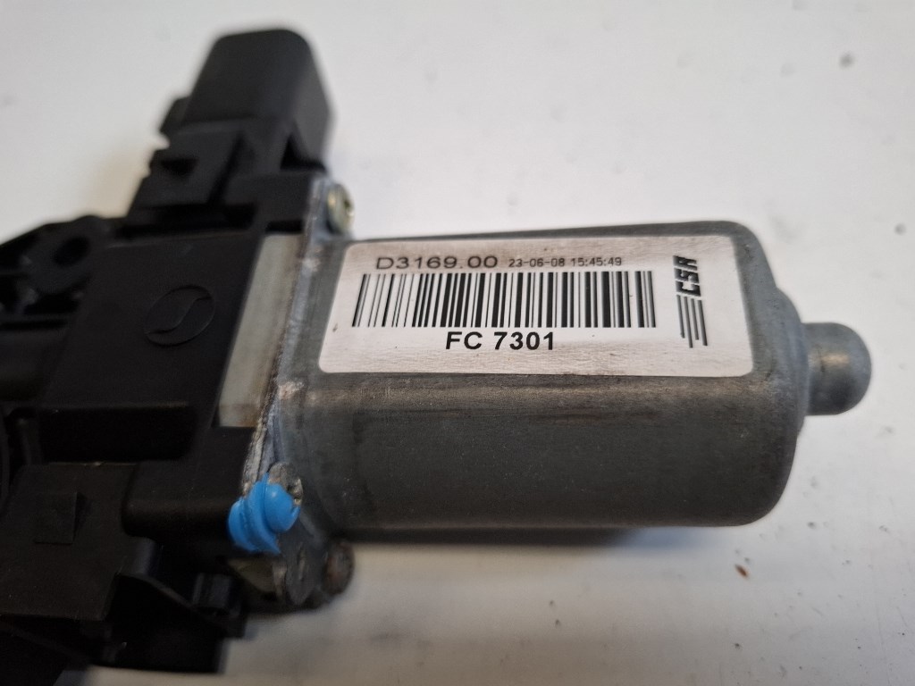 Jaguar XF (X250) bal hátsó ablakemelõ motor 3. kép