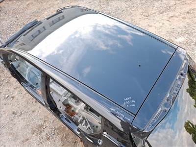 Nissan Leaf (ZE1) utastértető