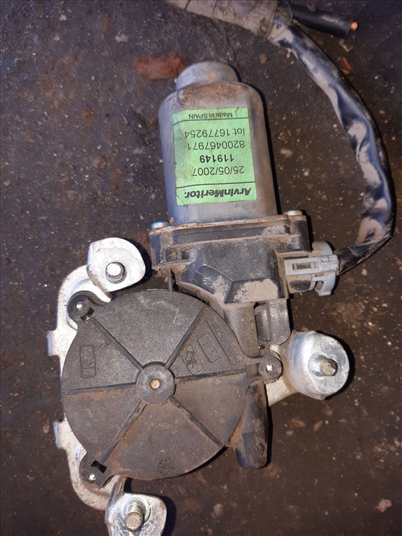 Renault Master 03-10 Bal Elsõ Ablakemelõ Motor 8200467971 2. kép