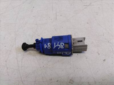 Renault Clio  kuplungpedál kapcsoló 8200276359