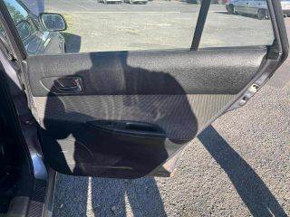 MAZDA 6 Station Wagon (GY) Hátsó középső Fejtámla