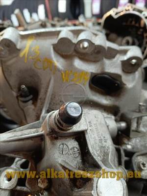 Opel F13W394 váltó