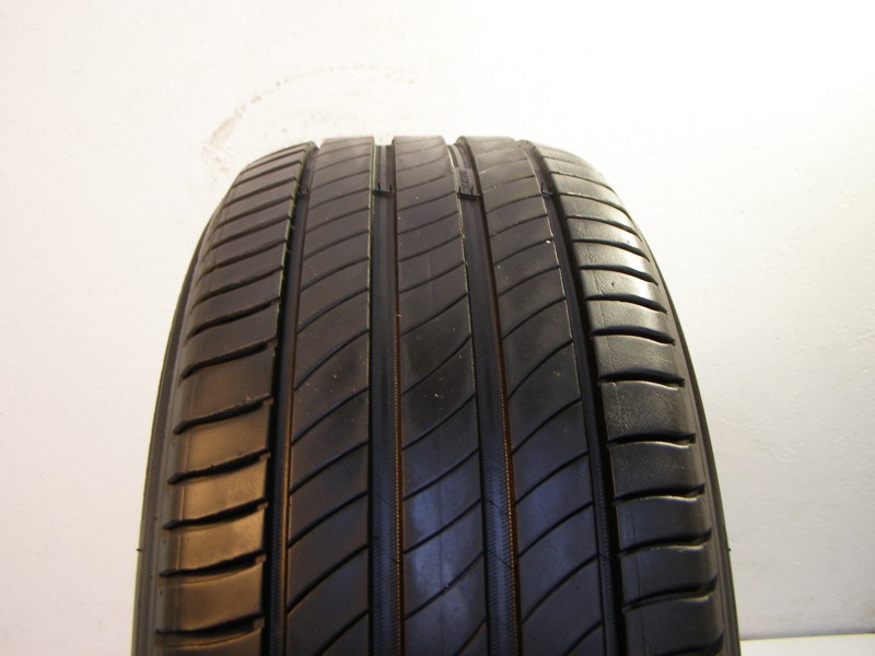 Michelin Primacy 4 215/55 R17  1. kép