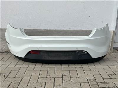 Fiat Bravo 1.4 16V 2007-14 hátsó lökháritó szenzorokkal lámpákkal