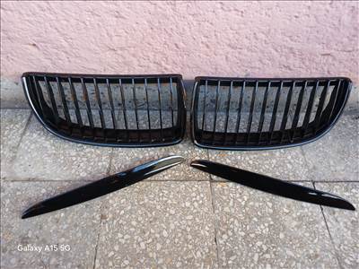 BMW 3 E90 E91 gyári hűtőrács / vese szett eladó