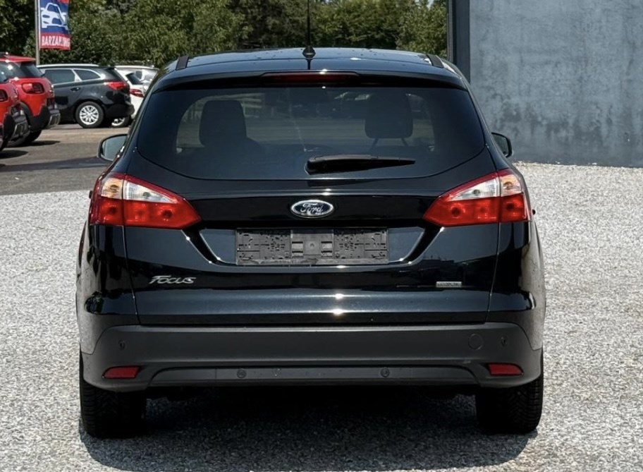 Ford Focus Mk3 Csomagtér ajtó kombi fekete 1. kép