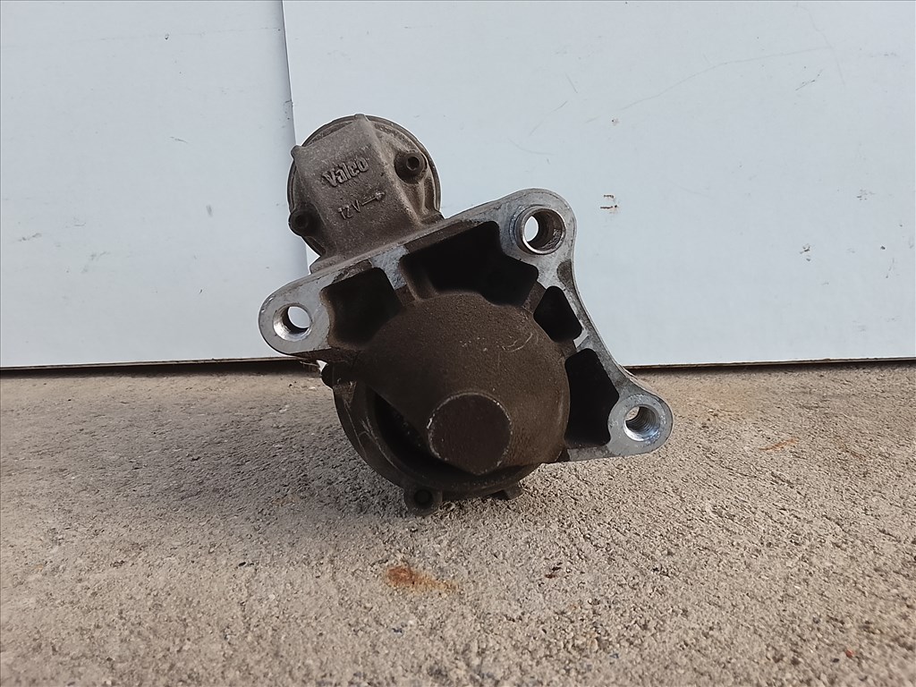 Renault Clio II 1.6 16V önindító  8200266777 4. kép