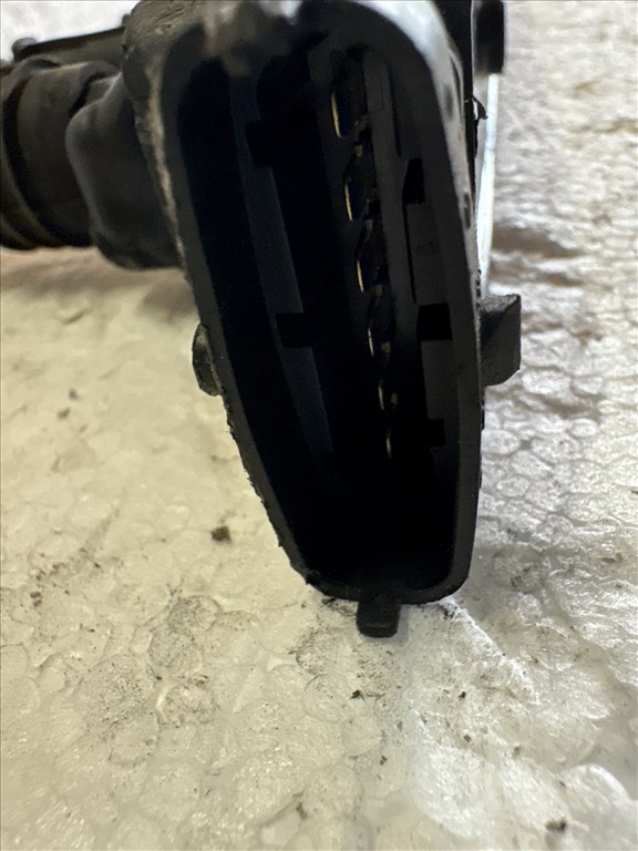 Opel Corsa D 1.2 TWINPORT Gyújtótrafó Z12xEP 0221503472 2. kép