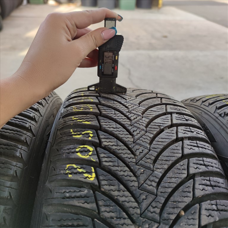  205/55 R16 Nexen téli gumi 62000ft a 4db/95/ 2. kép